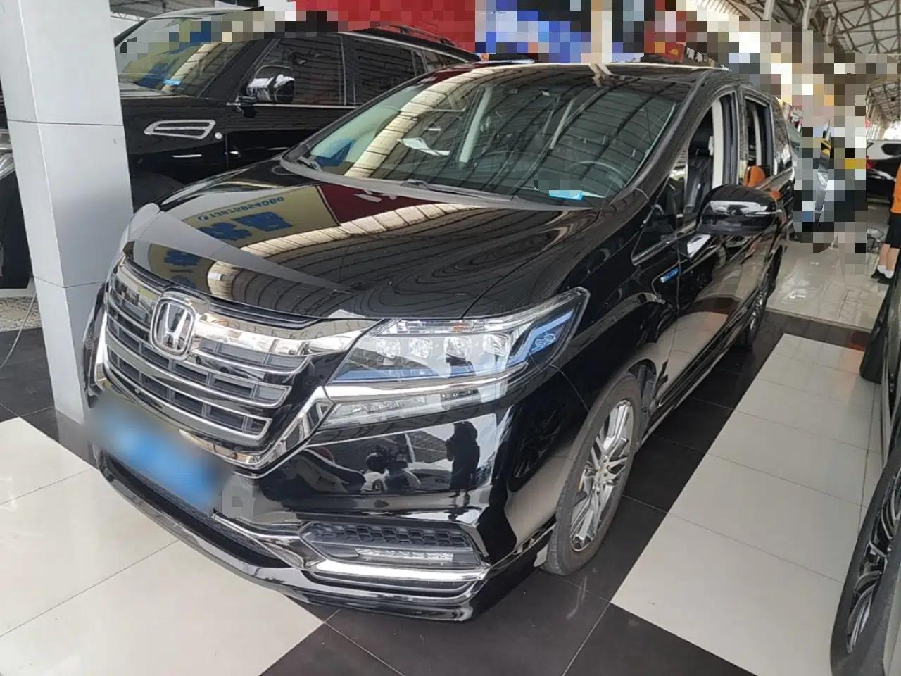 Honda Elysion 2019 2.0L Hybrid Luxury Edition — миниатюра 1