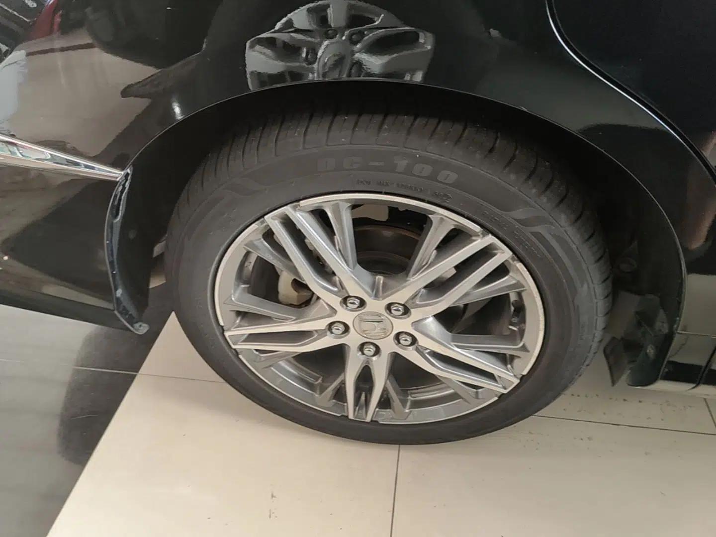 Honda Elysion 2019 2.0L Hybrid Luxury Edition — миниатюра 11