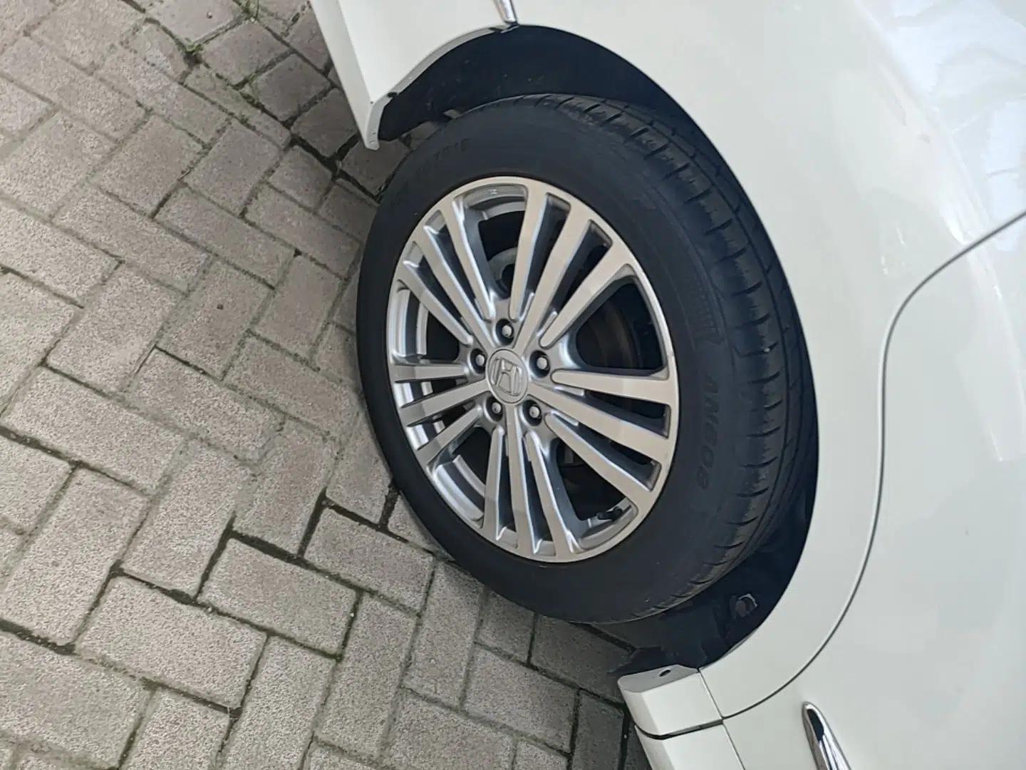 Honda Elysion 2016 2.4L Supreme Edition — миниатюра 11