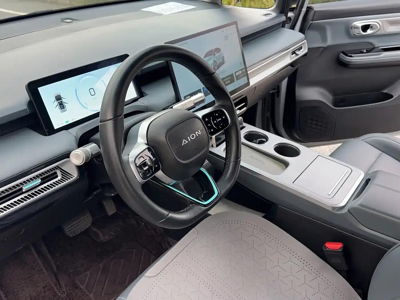 AION Y 2023 Plus 510 Smart Edition — миниатюра 13
