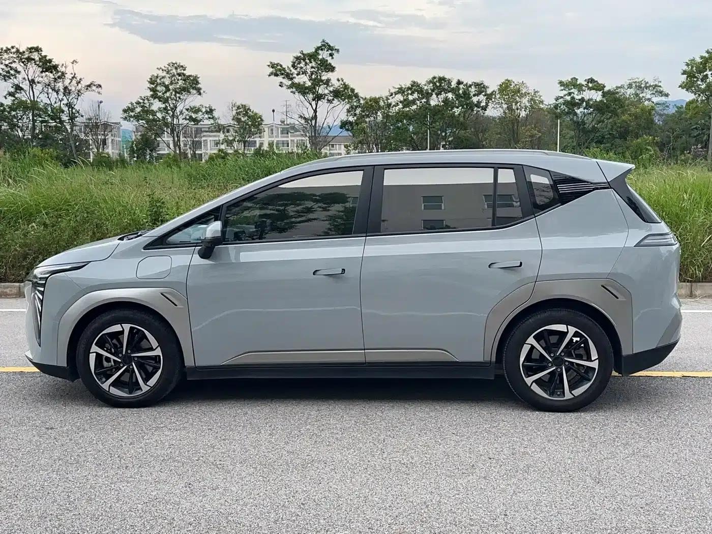AION Y 2023 Plus 510 Smart Edition — миниатюра 8