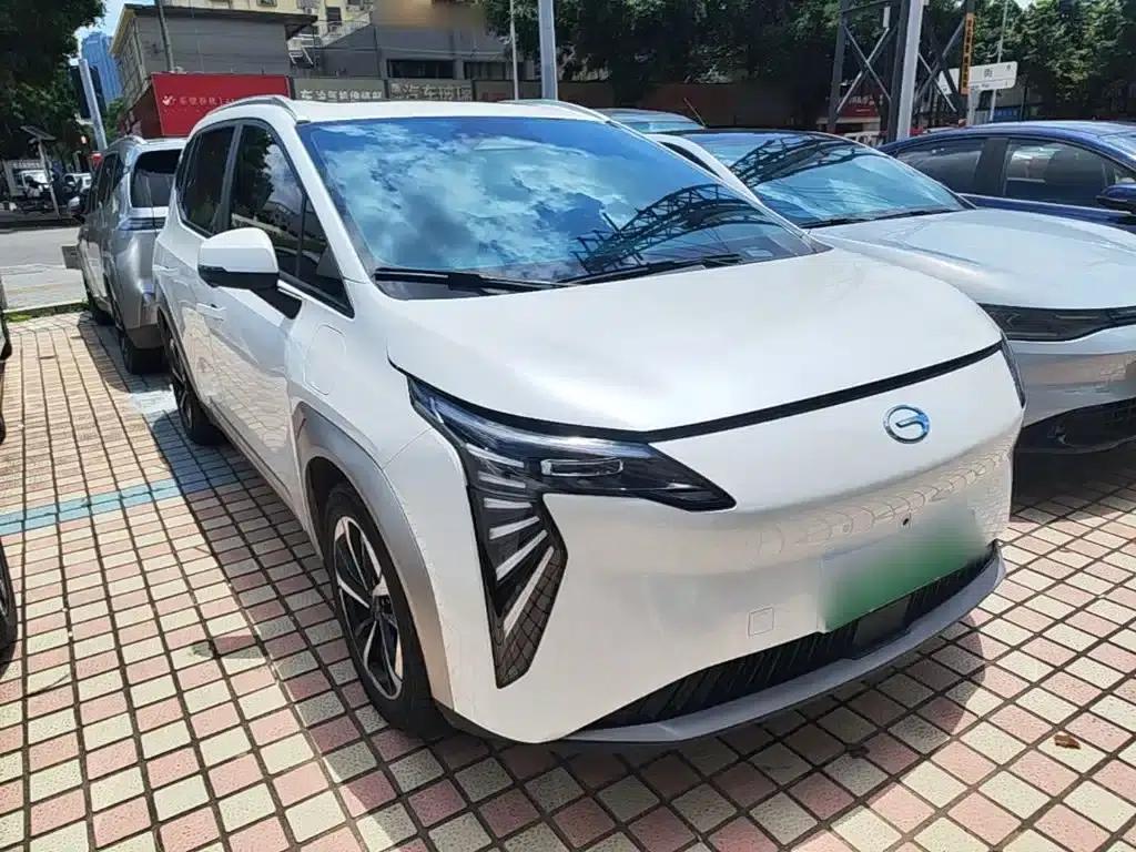 AION Y 2024 Plus 610 Smart Driving Edition — миниатюра 4