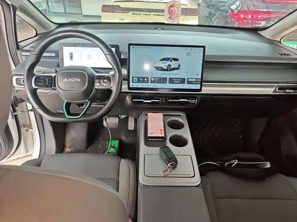 AION Y 2023 Plus 510 Enjoy Edition — миниатюра 10