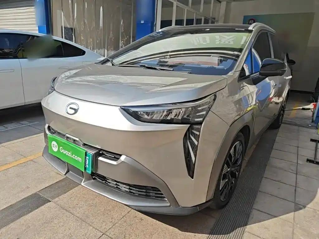 AION Y 2022 Model 70 Smart Edition Lithium Iron Phosphate — миниатюра 2