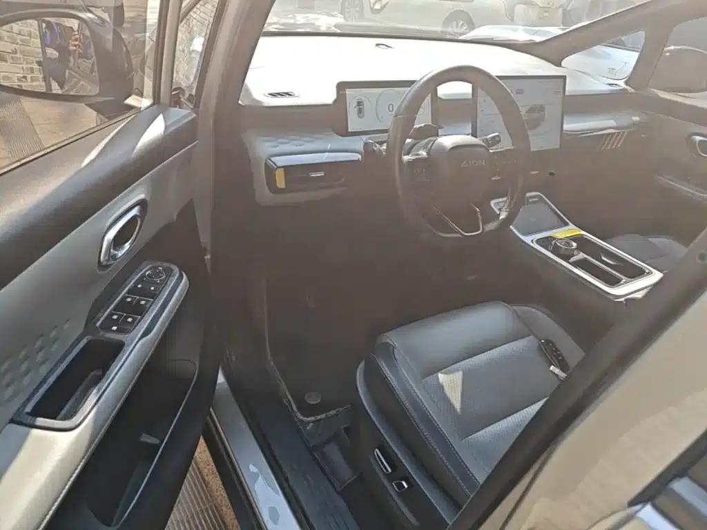 AION Y 2022 Model 70 Smart Edition Lithium Iron Phosphate — миниатюра 16