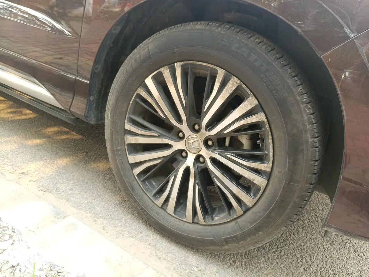 Honda Avancier 2017 370TURBO Four-Wheel Drive Prestige Edition — миниатюра 5