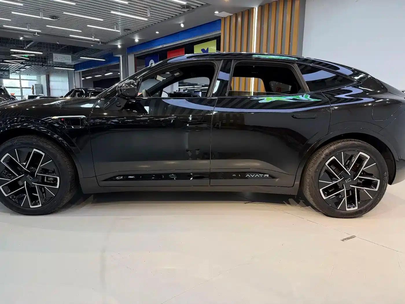 Avita 11 2025 Max All-Electric 4WD — миниатюра 6