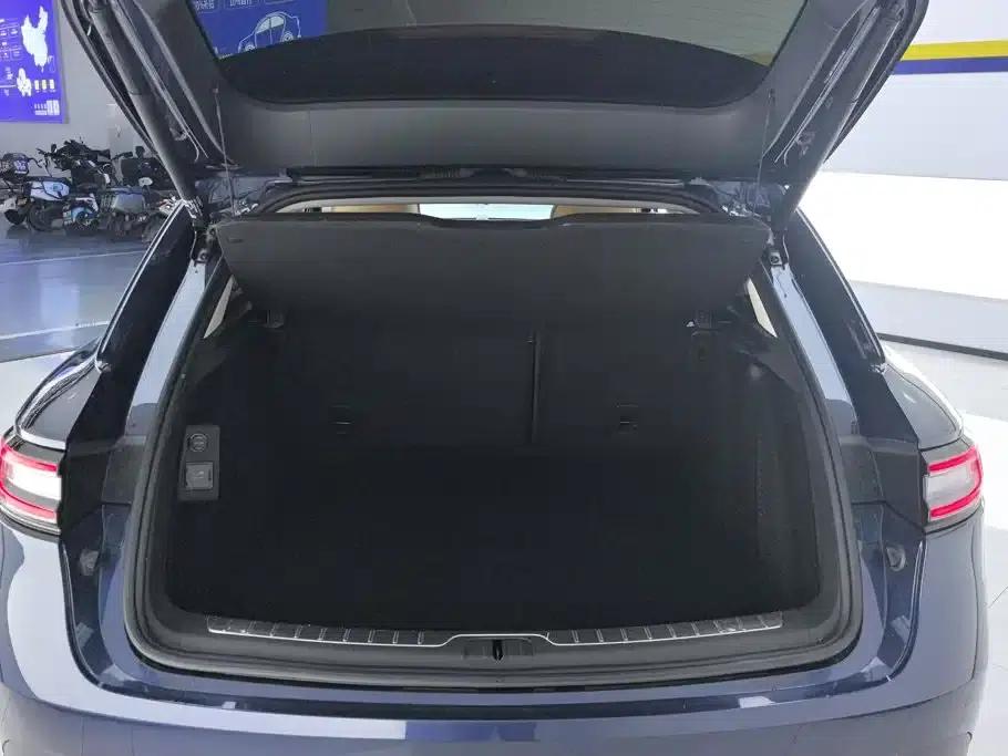 Wenjie M5 2022 Extended Range 4WD Ultimate Edition — миниатюра 4
