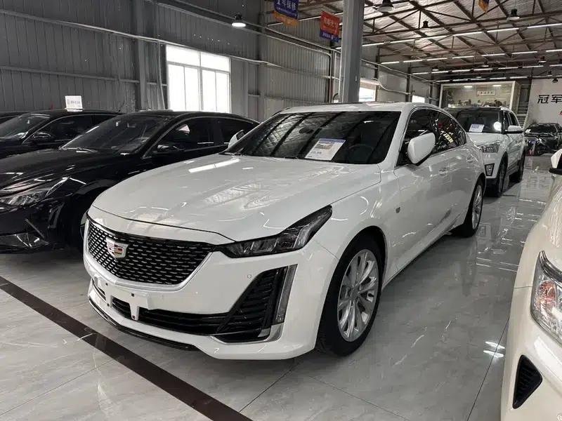 2021 Cadillac CT5 28T Luxury — миниатюра 1