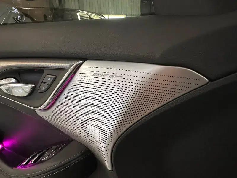 2021 Cadillac CT5 28T Luxury — миниатюра 6