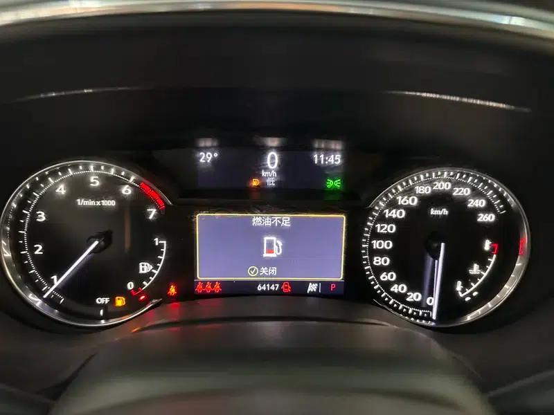 2021 Cadillac CT5 28T Luxury — миниатюра 8