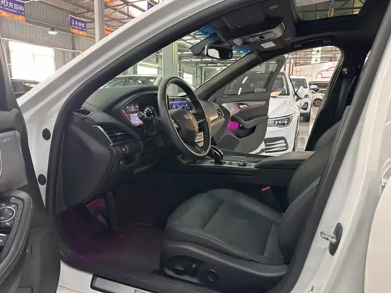 2021 Cadillac CT5 28T Luxury — миниатюра 9