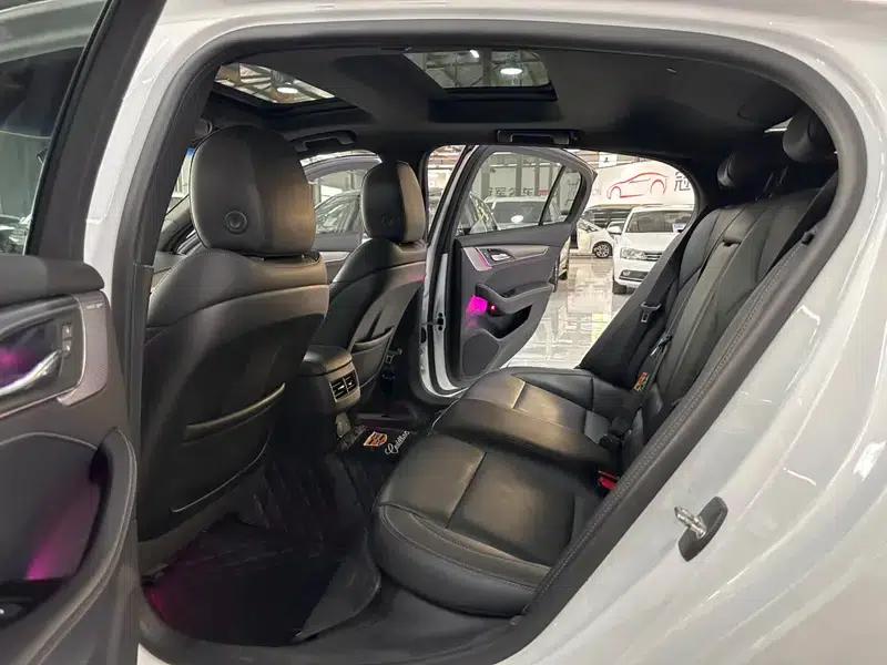 2021 Cadillac CT5 28T Luxury — миниатюра 10
