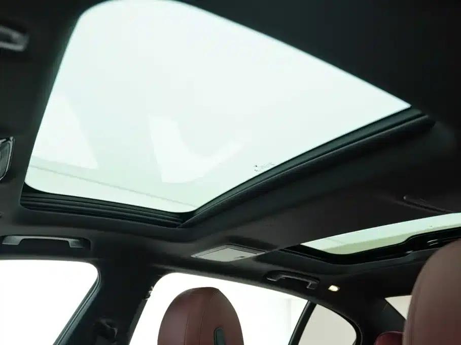 2020 BMW 5 Series 530Li xDrive M Sport Package — миниатюра 12