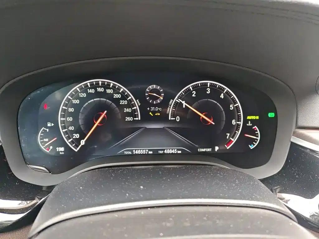 BMW 5 Series 2019 530Li Leading Luxury Package — миниатюра 4