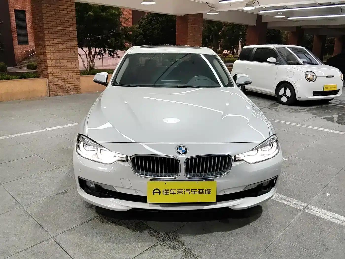 BMW 3 Series 2019 320Li Fashion Edition — миниатюра 7