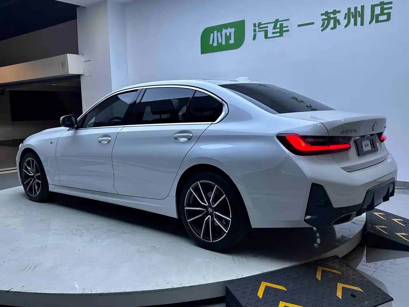 2023 BMW 3 Series 320Li M Sport Package — миниатюра 4