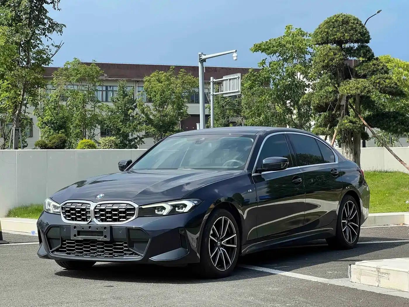 2023 BMW 3 Series 325Li M Sport Package — миниатюра 1