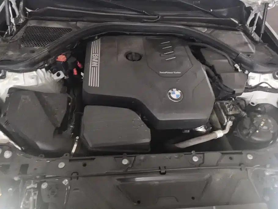 2025 BMW 3 Series 325Li M Sport Package — миниатюра 10