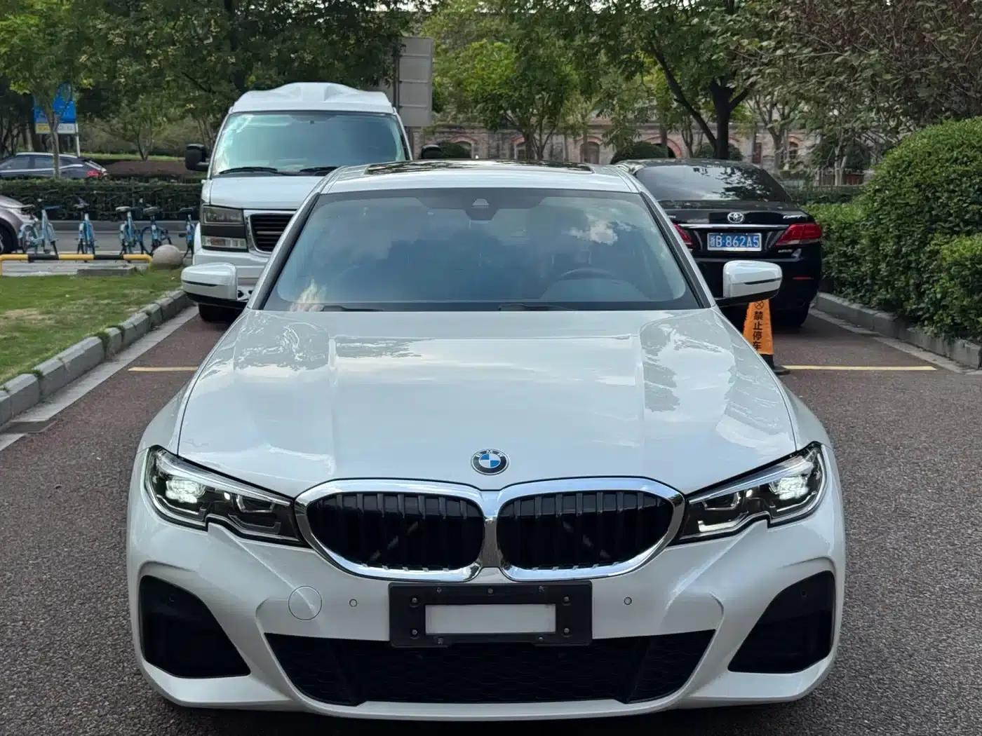 2020 BMW 3 Series 325Li M Sport Package — миниатюра 2