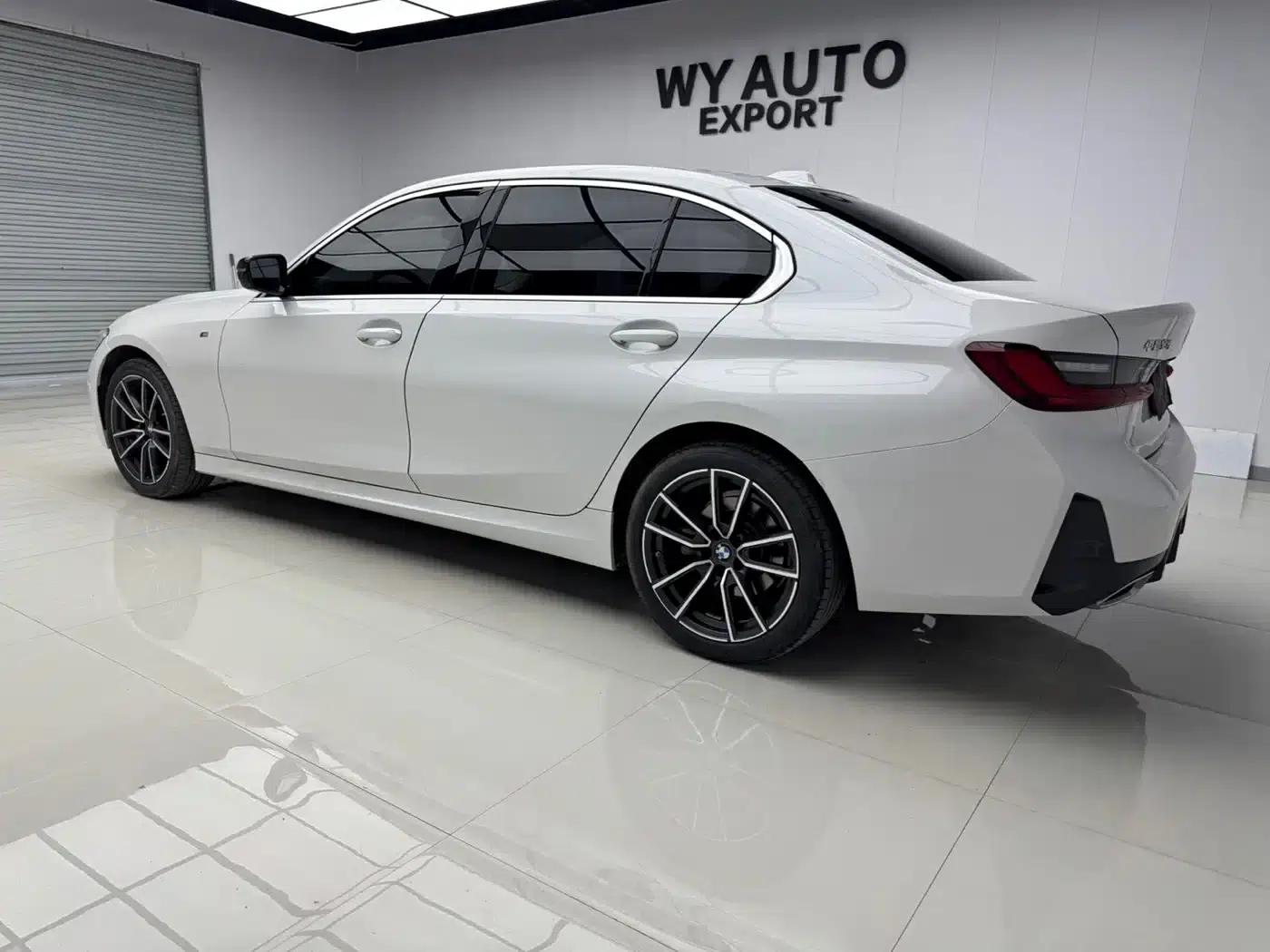 2023 BMW 3 Series 320Li M Sport Package — миниатюра 4
