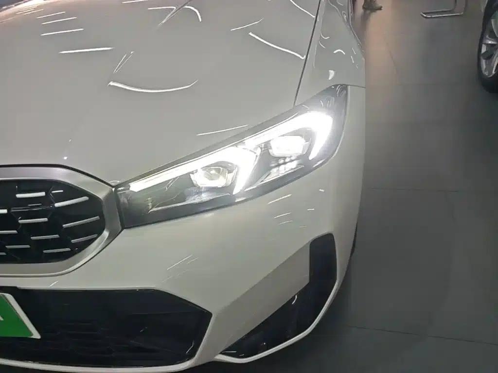 2024 BMW 3 Series 325Li M Sport Package — миниатюра 24