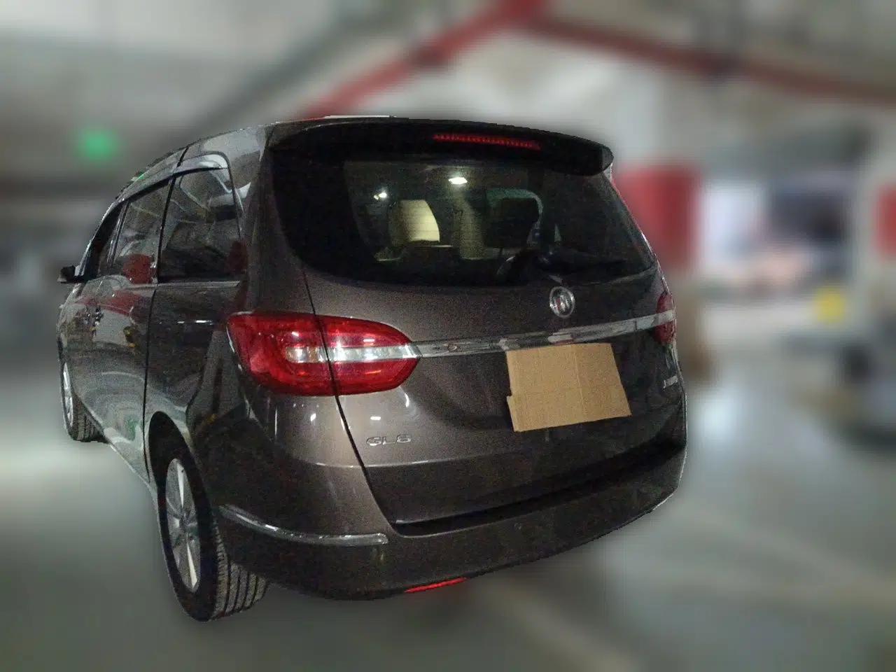 Buick GL8 2015 2.4L Luxury Business Premium Edition — миниатюра 4