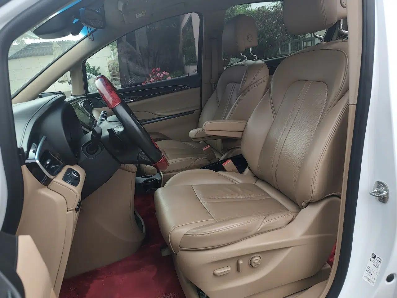 Buick GL8 2018 ES 28T Flagship Model China VI Standard — миниатюра 15