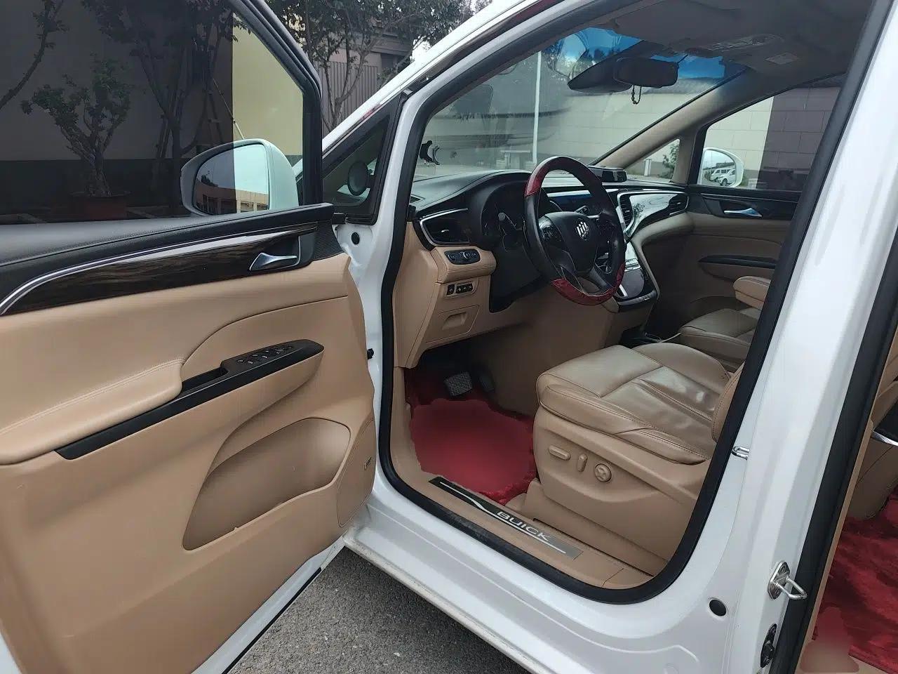 Buick GL8 2018 ES 28T Flagship Model China VI Standard — миниатюра 16