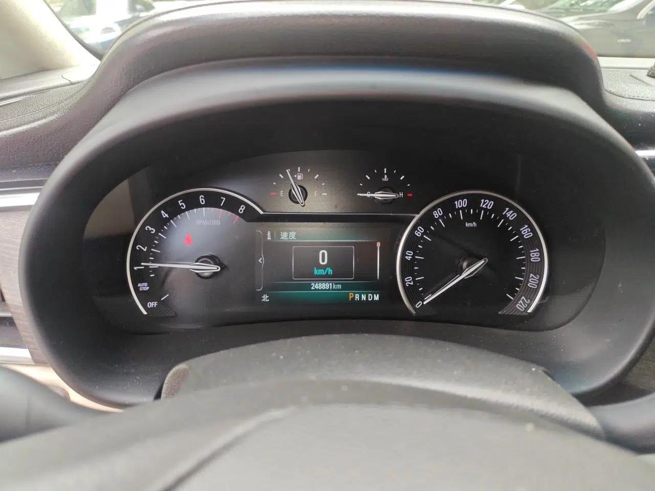 Buick GL8 2017 28T Avenir Avia National Emission Standard V — миниатюра 11
