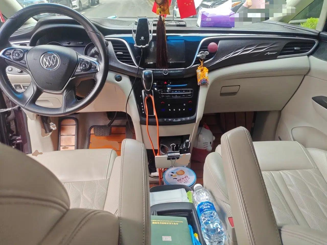 Buick GL8 2017 28T Avenir Avia National Emission Standard V — миниатюра 9