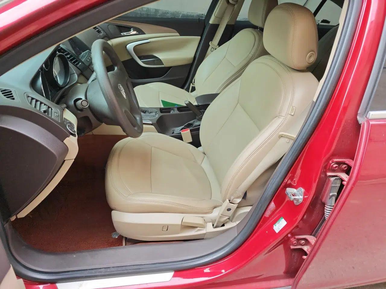 Buick Regal 2012 2.0L Comfort Edition — миниатюра 15