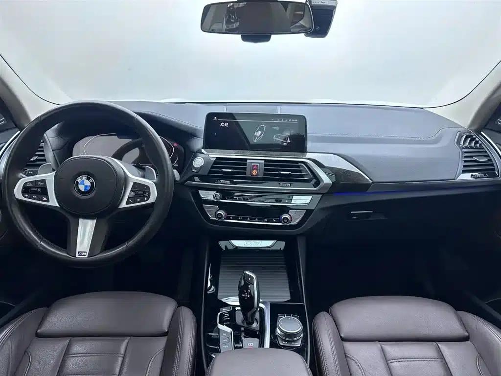 BMW X3 2021 xDrive30i Leading M Sport Package — миниатюра 7