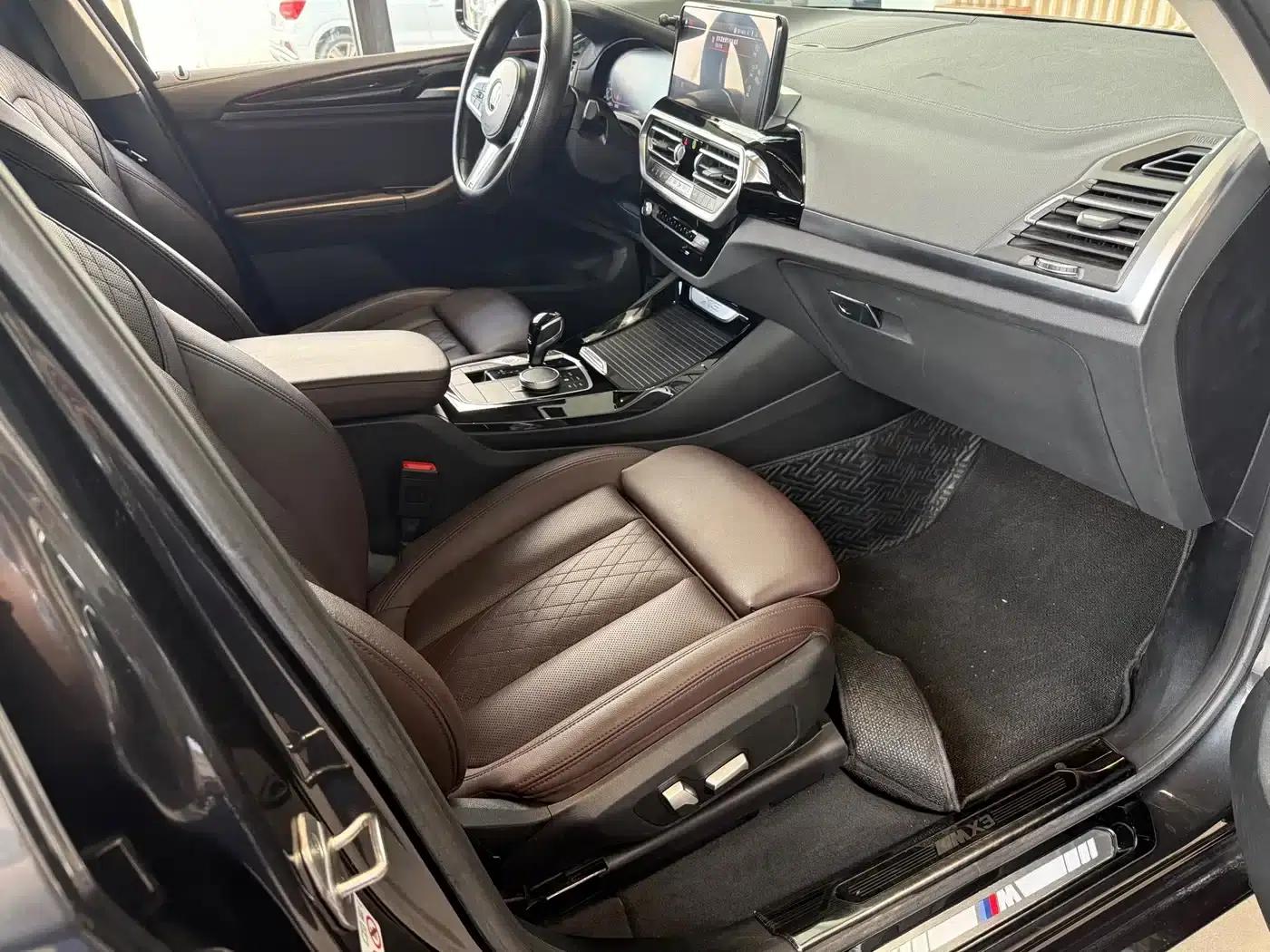 2022 BMW X3 xDrive25i M Sport Package — миниатюра 12