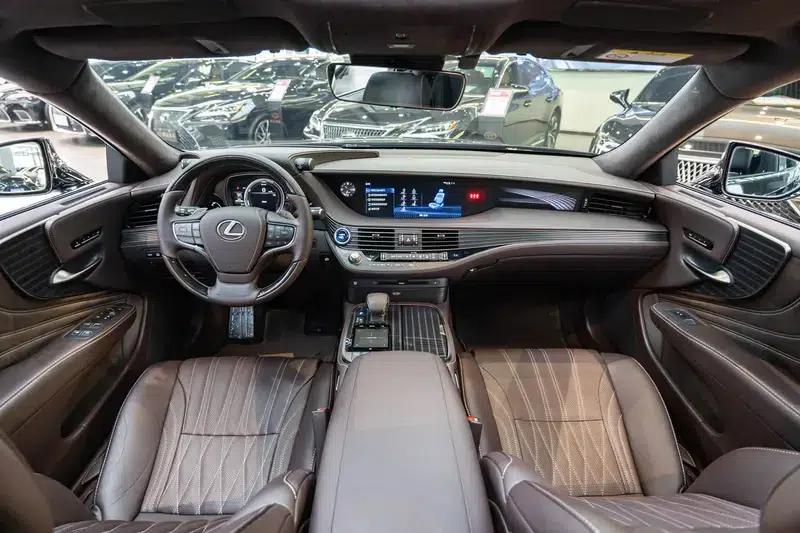 Lexus LS 2018 500h Luxury Edition (China VI Emission Standard) — миниатюра 17