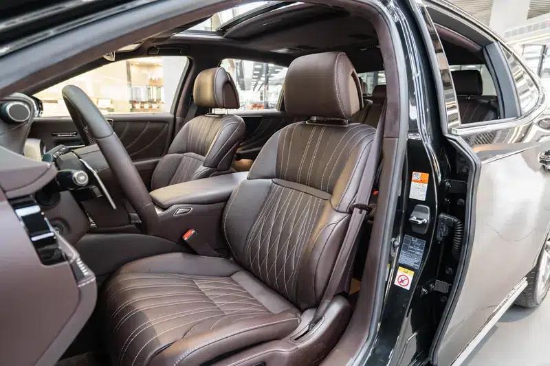 Lexus LS 2018 500h Luxury Edition (China VI Emission Standard) — миниатюра 23