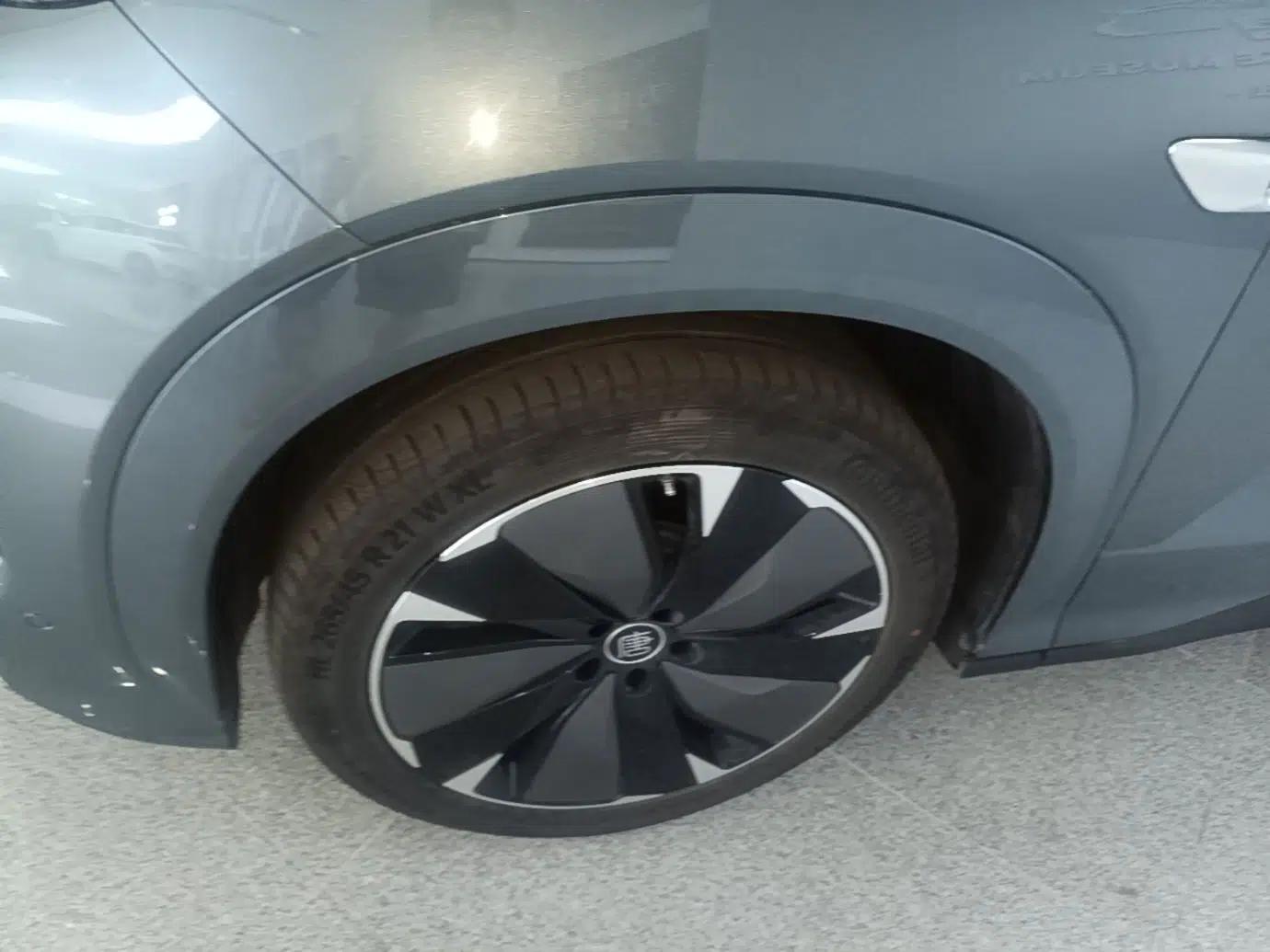 BYD Tang L 2025 DM 175KM Drone Player Edition — миниатюра 15