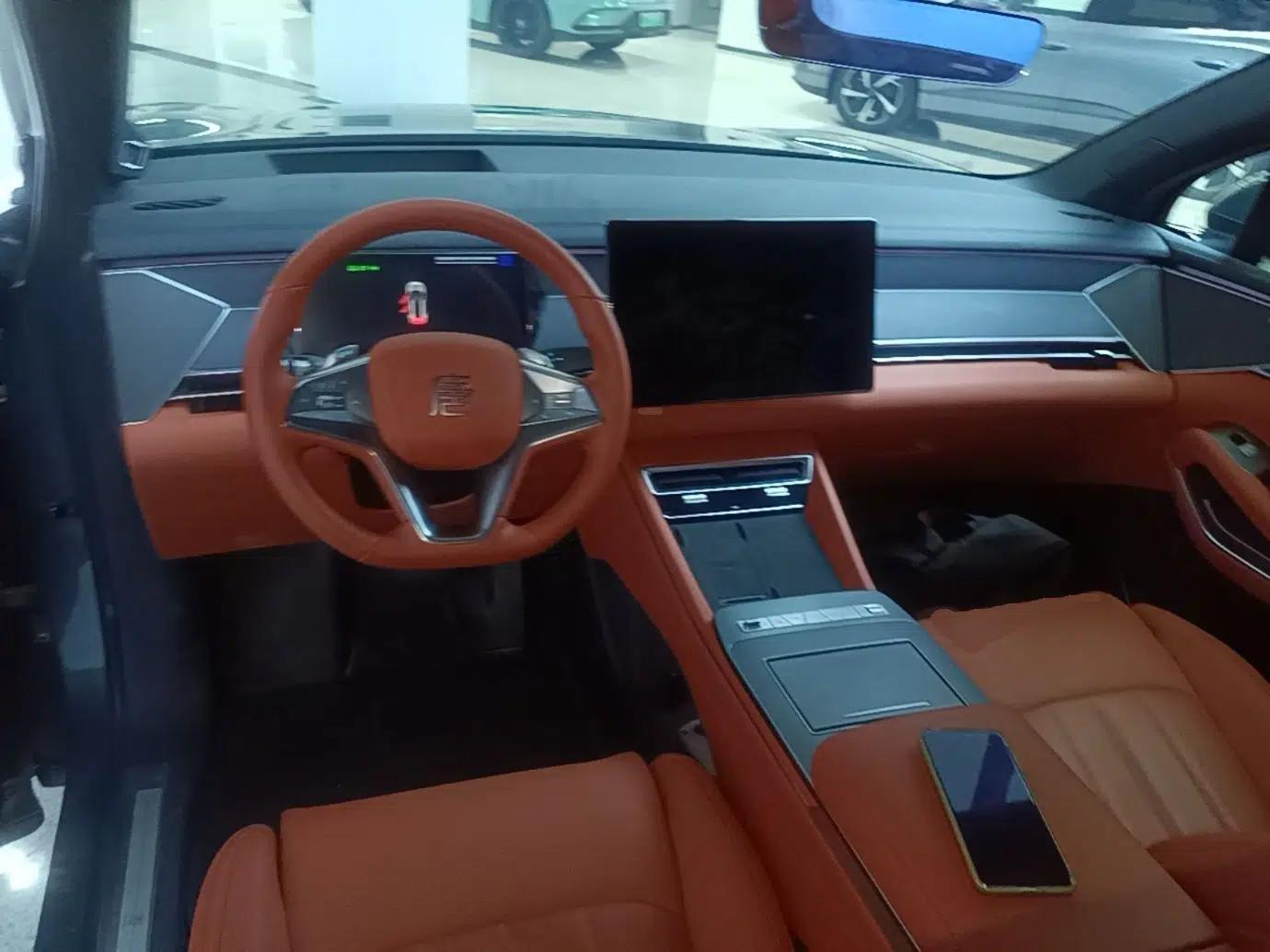 BYD Tang L 2025 DM 175KM Drone Player Edition — миниатюра 17