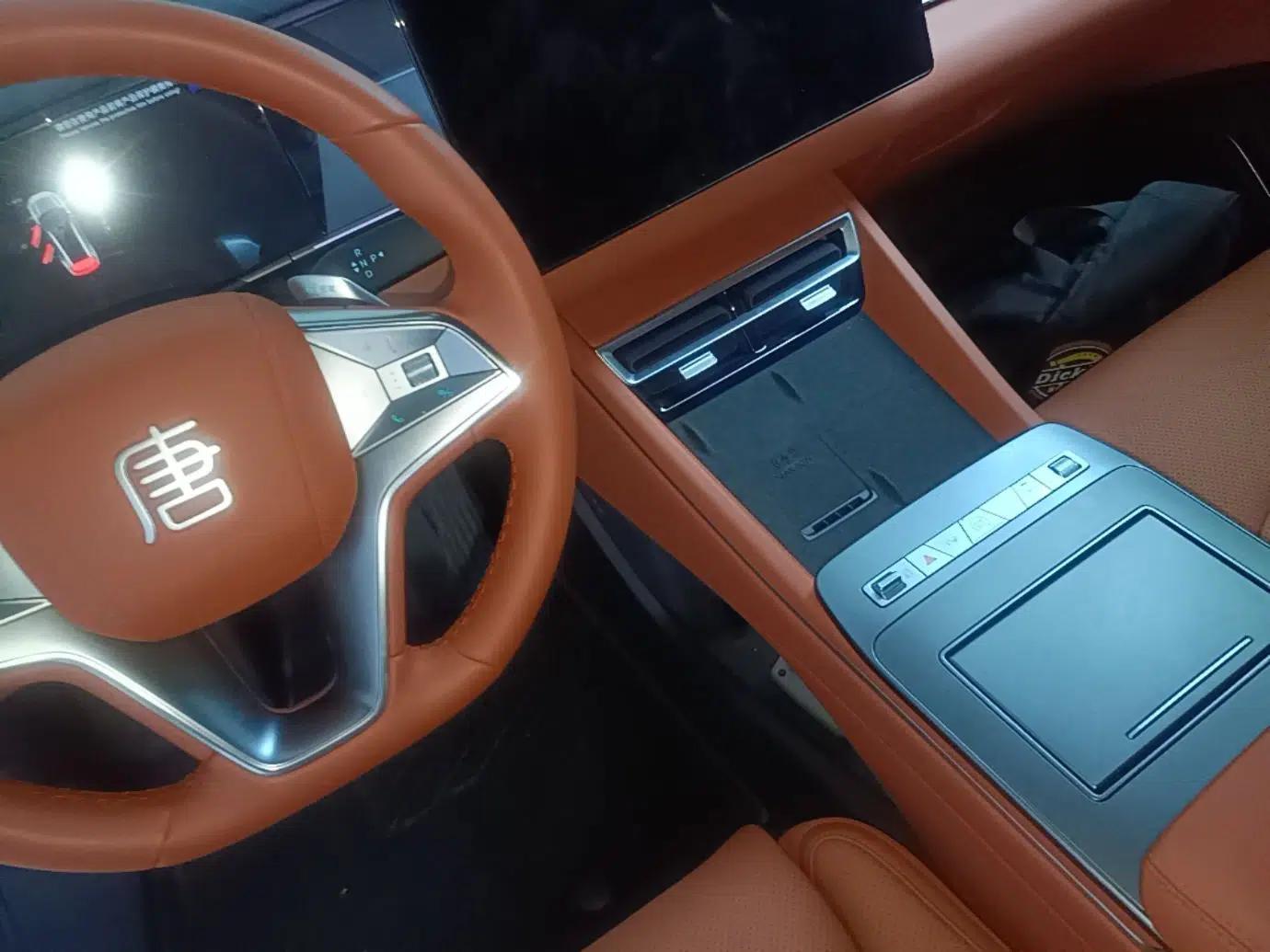 BYD Tang L 2025 DM 175KM Drone Player Edition — миниатюра 21