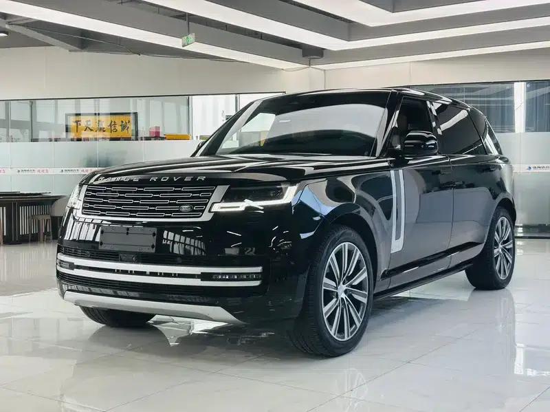 2024 Range Rover 3.0 L6 400PS Classic Extended Edition — миниатюра 1
