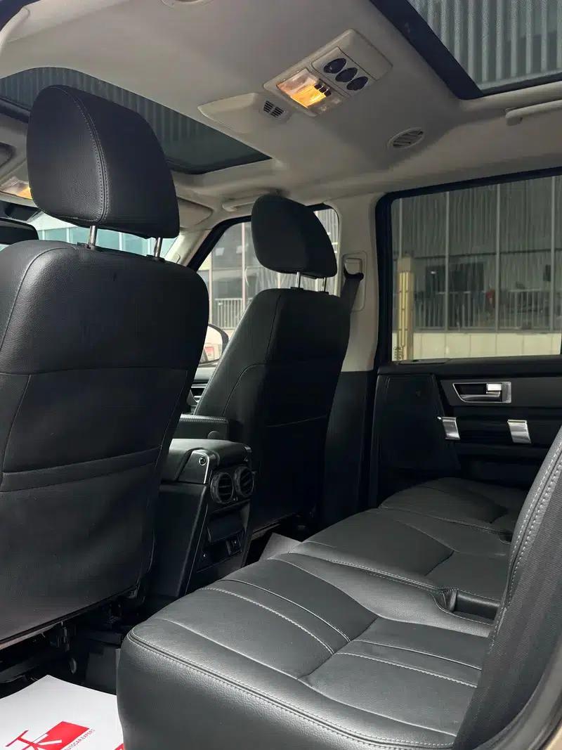 Discovery 2015 3.0 V6 SC HSE — миниатюра 16