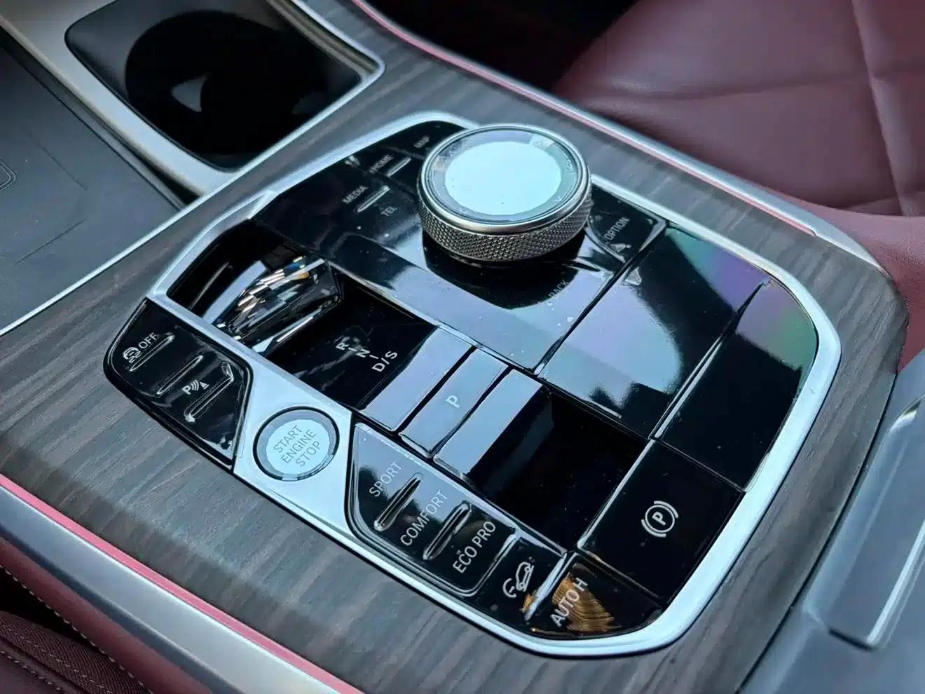2023 BMW X5 xDrive 40Li M Sport Shadow Edition — миниатюра 24