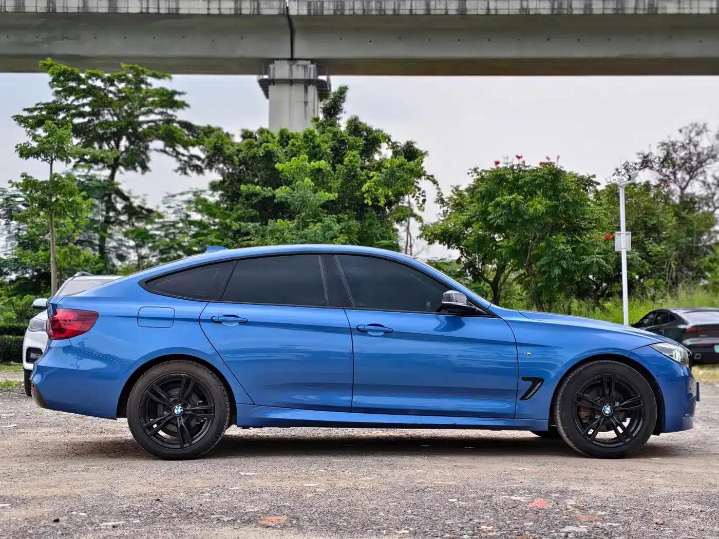BMW 3 Series GT 2020 320i M Sport Shadow Edition — миниатюра 7