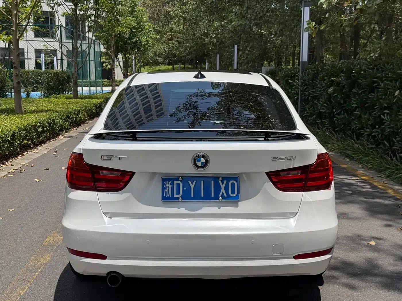 BMW 3 Series GT 2016 320i Fashion Edition — миниатюра 4
