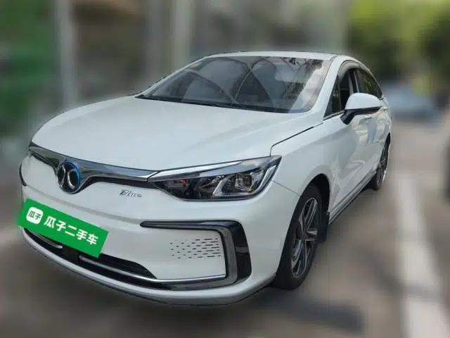 BAIC Beijing EU5 2018 R500 Smart Wind Edition