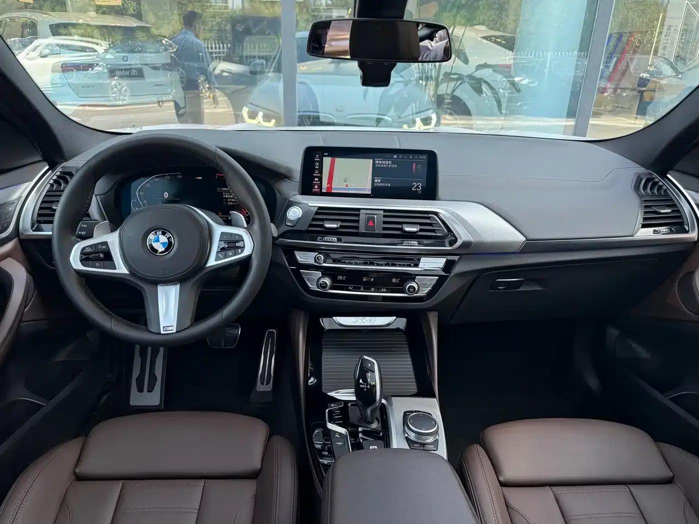 2020 BMW X4 xDrive25i M Sport Package — миниатюра 5