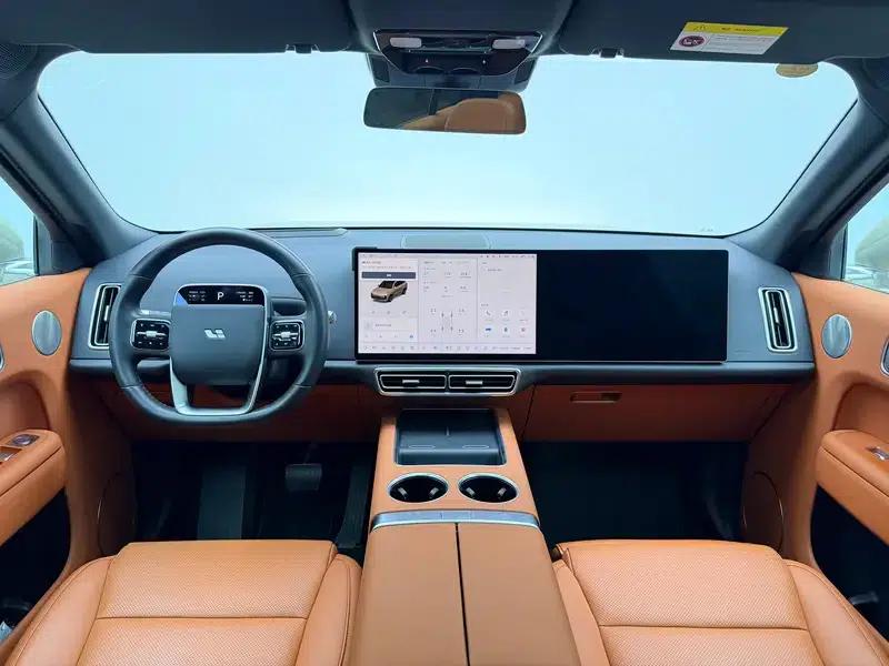 Li Auto L8 2023 Max Edition — миниатюра 14