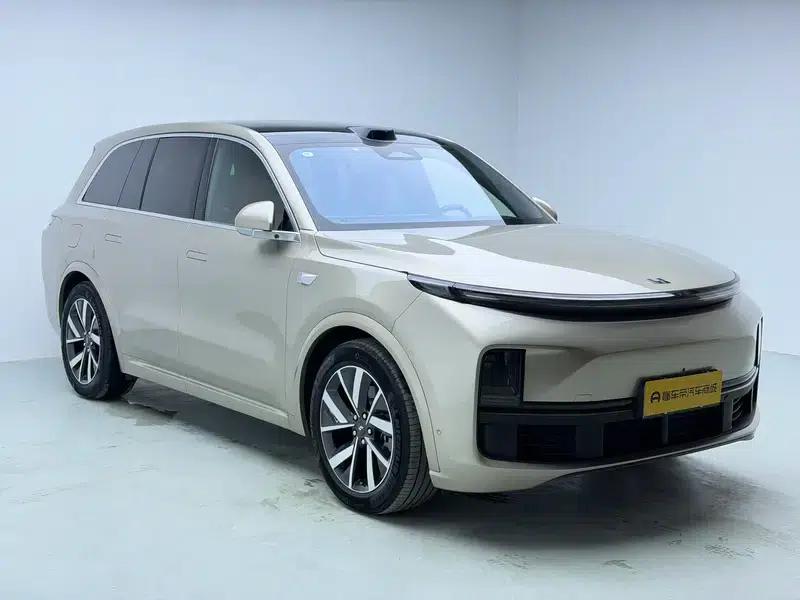 Li Auto L8 2023 Max Edition — миниатюра 3