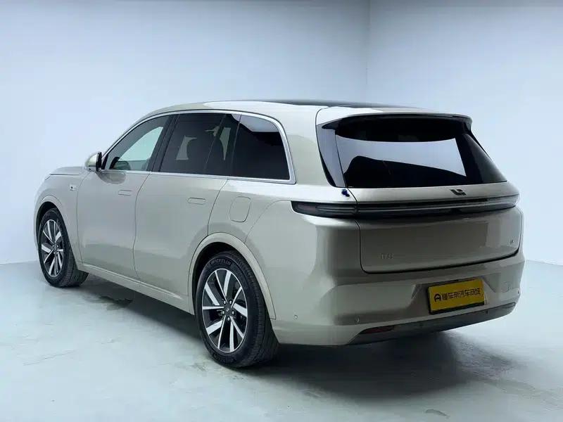 Li Auto L8 2023 Max Edition — миниатюра 5