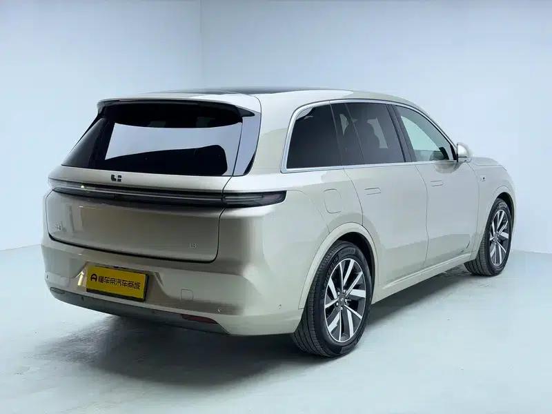 Li Auto L8 2023 Max Edition — миниатюра 7
